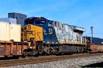 CSX 1776 on I-010